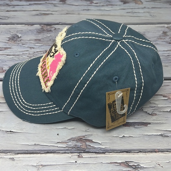 🆕NWT Baseball Hat Stay Wild Cowgirl Graphic Vintage Distressed Style - Picture 2 of 5